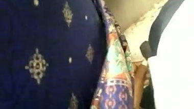 tamilnadu aunty handjob in public crowd