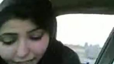 Desi Bhabhi sucking cock Eat Cum car BJ in UK hijab muslim