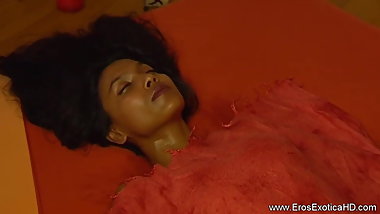 Wet Sticky Fingers Massage Her Sweet Indian Pussy