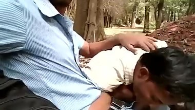 Public BJ By Sexy Indian Dudes
