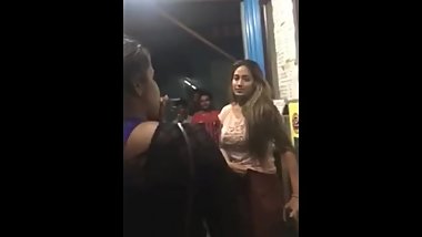 Indian girls desi gaaliya tu randi part 1