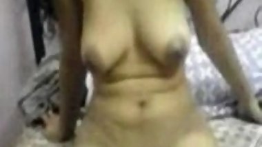 BANGLADESHI - Cute Teen In Bed
