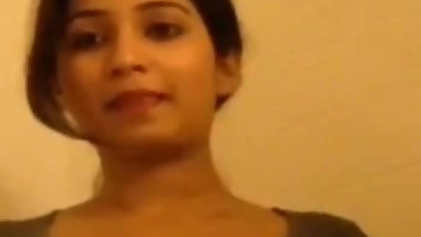 Bengali Singer SHREYA GHOSHAL Ice Bath