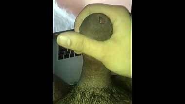 Nice wank with a nice cumshot