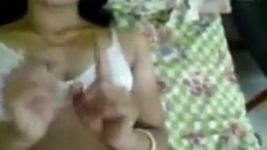 Flashing her pussy
