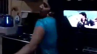 INDIAN - Tamil Babe Video Fo Boyfriend