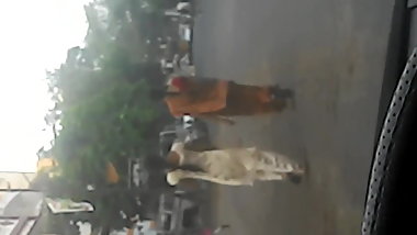 hyd sexy teen walks shaking her sexy ass.. (no nudity)