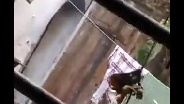 Indian Milf Bathing Voyeur.
