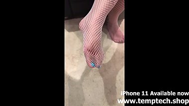 INDIAN MOM IN FISHNET STOCKINGS - FOOT FETISH