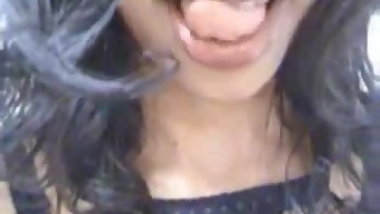 Indian Aunty's Handjob
