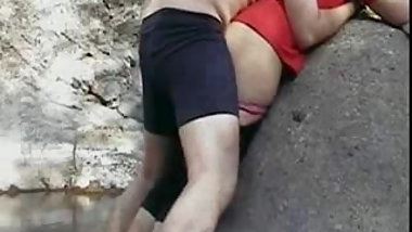 Indian couple fucking in GOA beach behind rocks