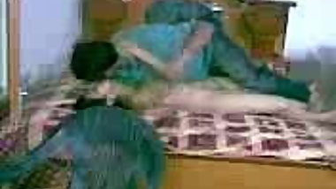 desi-punjabi girl fucked hard by lover