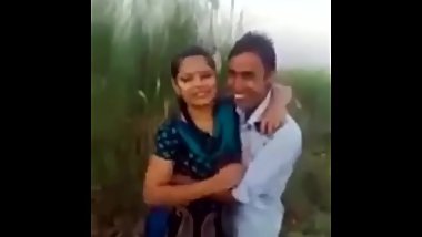 Lovers Sex In City outskirts Leaked Scandal Mms 2018