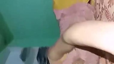 Indian GF Porn Aisha Masturbating