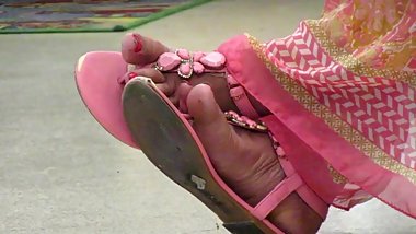 Pink Indian milf sandals