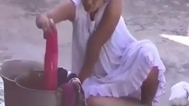 indian Neighbors wash clothes