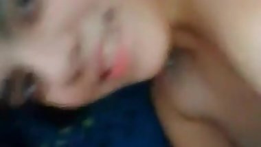 Indian girl blowjob and facial