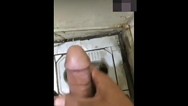 Turkish black cock cumshot