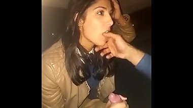 Indian Gyal Sucking Cock