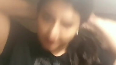 Shararti Ladki
