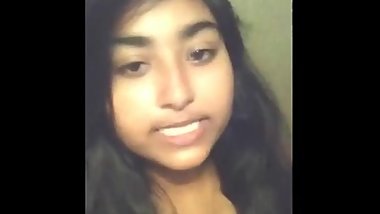 ndian college girl masturbation on selfie video cam