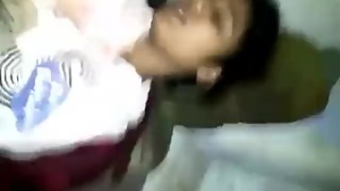 School ki friend ko jamke chodha....Cream fucked