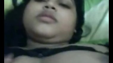 desi beautiful chubby aunty moaning with pleasure fucking