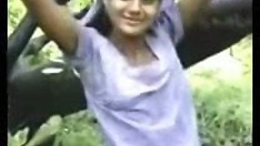 Guy fucking his gf in forest