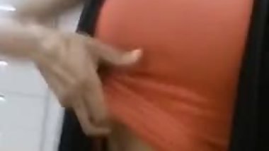 Bangalore girl flashes tits and pussy in office