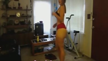 Busty Girl With Big Ass Dancing And Stripping