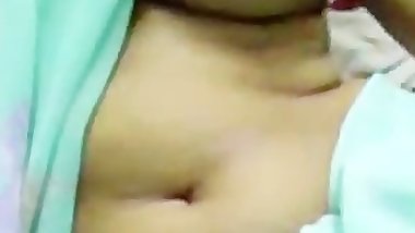 Hot Indian Aunty remove here dresses and her her fully to her Panrtner