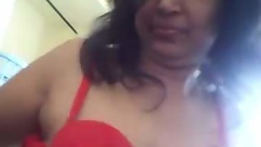 Aunty Indian Big boobs