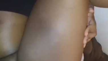 Darkie fucking and using dildo