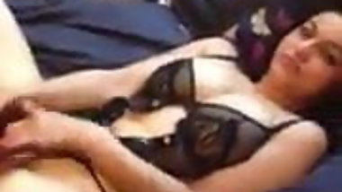 busty asian indian play and suck