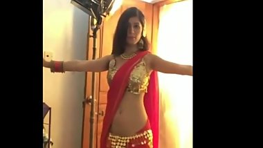 Bangladeshi Selfie Belly Dance