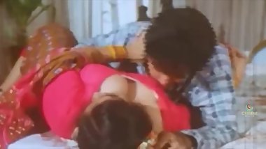 Elamai ThappuThalangal