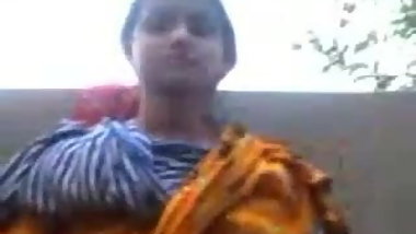 (DirtyCook) Indian girl shows