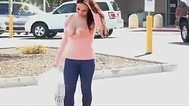 Hot NRI girl flashing publically