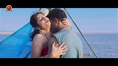 Chetana Uttej Super Hottest song from Pichiga Nachav