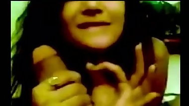 Stunning amateur Indian girl gobbles shaft on cam