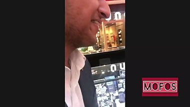 BIG ASS INDIAN COCKSLEEVE SUCKS AND FUCKS IN PUBLIC