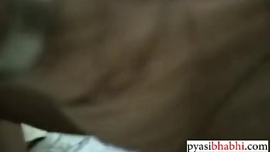 Bechain bhabhi ko tadpa tadpa kar chudai ki master ner - full at pyasibhabh