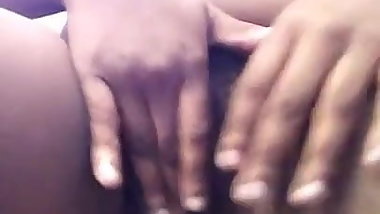 Indian Big boobs hairy pussy aunty fingering herself