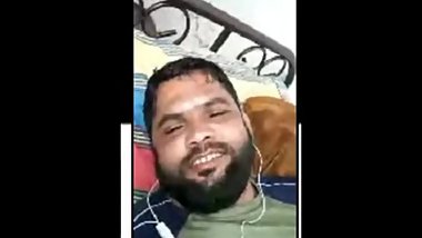 HORNY INDIAN Sajjad Haider JERKING ON CAM GO VIRAL AND SHARE