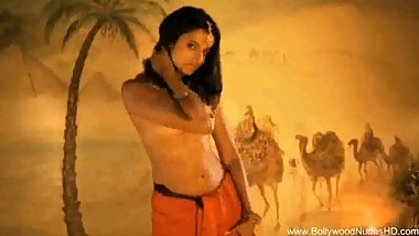 Exotic Belly Dancer From Bollywood