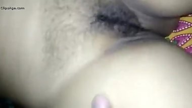 South desi aunt gets fucked nicely and cum on her pussy