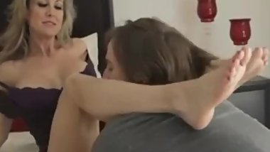 AMERICAN BROTHER AND SISTER FUCKED HARD CORE SEX