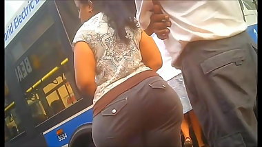 Mega Candid Indian Booty