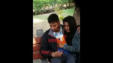 Indian sexy hot couple openly Fucking in the public park