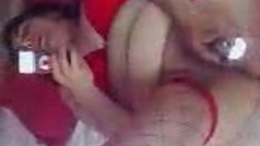 Paki Milf with her Dildo